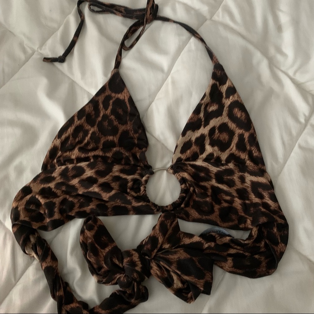 PrettyLittleThing cheetah print halter ring top